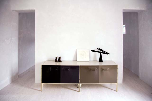 skarmavbild-2011-05-28-kl-18-48-33_150022602 Mobilier par Loewy, un jour je l'aurais!